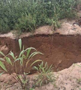 illegal-dredging-in-Iriamogu