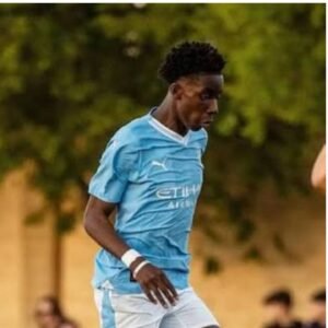 Nigerian-midfielder-David-Eze-