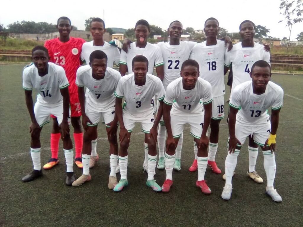 golden-eaglets-1